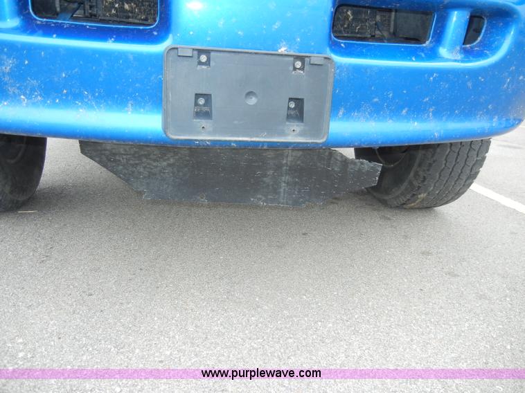 image for item C4110 2000 Dodge Ram 1500 pickup truck