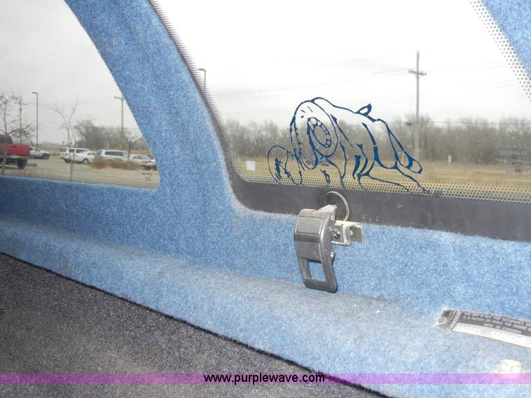 image for item C4110 2000 Dodge Ram 1500 pickup truck