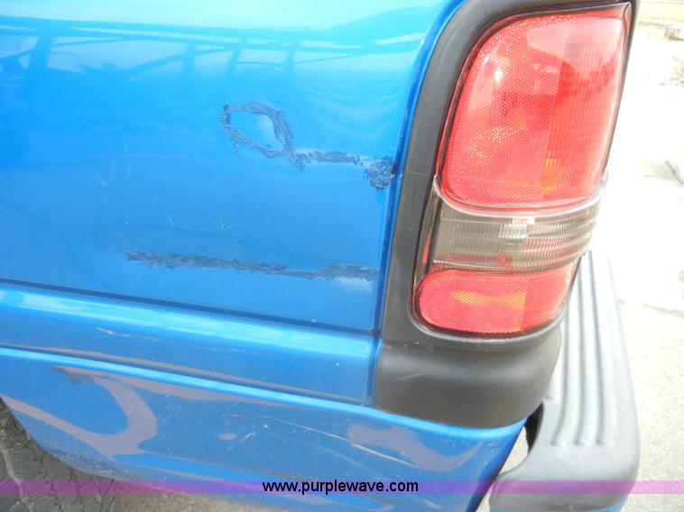 image for item C4110 2000 Dodge Ram 1500 pickup truck