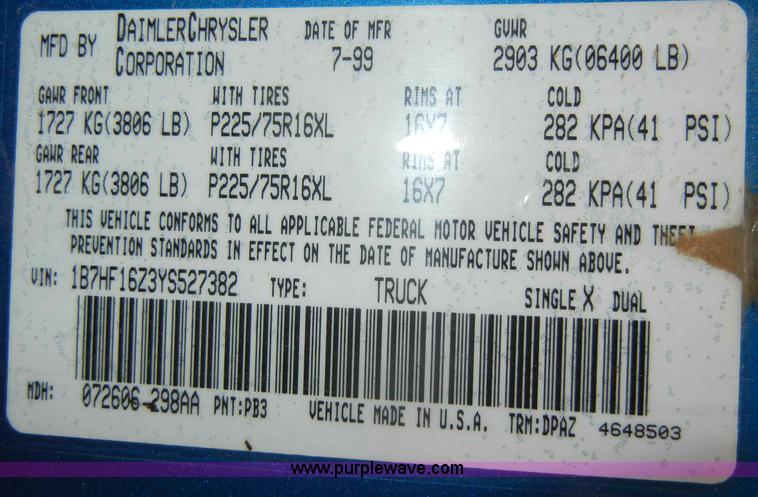 image for item C4110 2000 Dodge Ram 1500 pickup truck