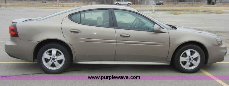 image for item C4111 2006 Pontiac Grand Prix