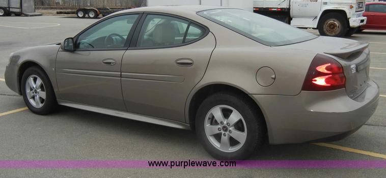 image for item C4111 2006 Pontiac Grand Prix