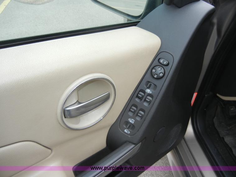 image for item C4111 2006 Pontiac Grand Prix