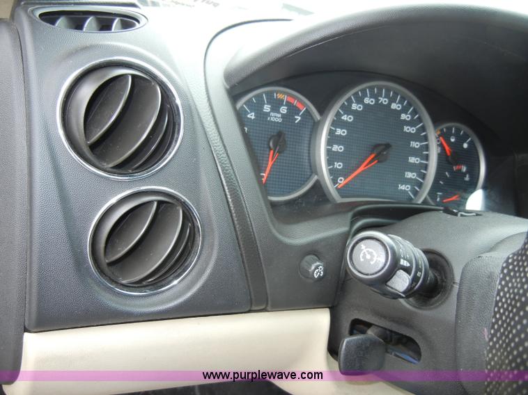 image for item C4111 2006 Pontiac Grand Prix