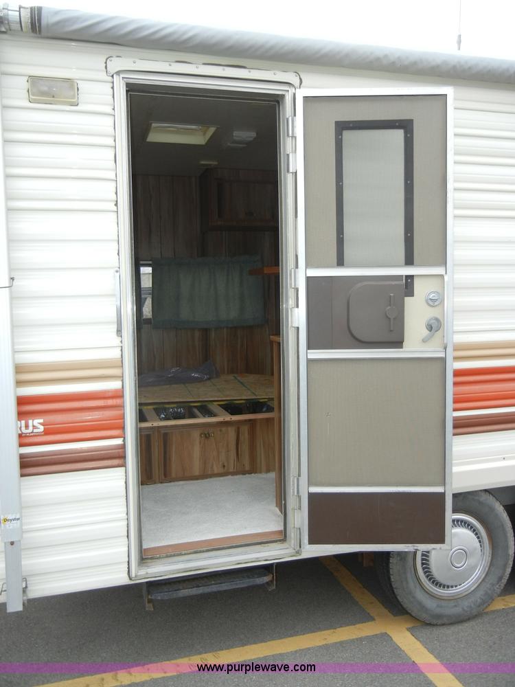 image for item C4112 1983 Fleetwood Terry Taurus 23' camper