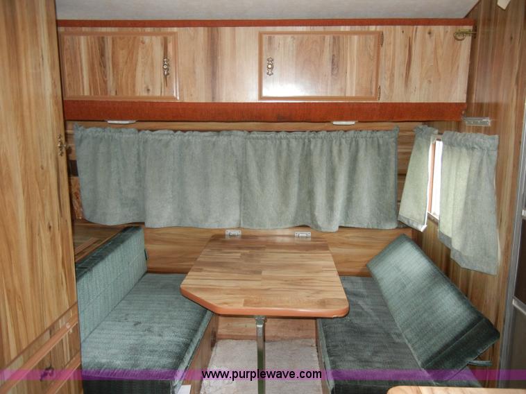 image for item C4112 1983 Fleetwood Terry Taurus 23' camper