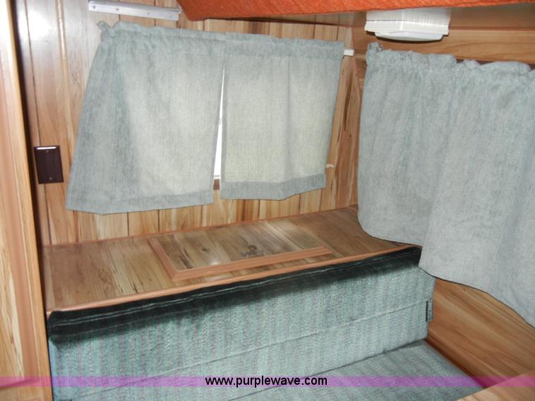 image for item C4112 1983 Fleetwood Terry Taurus 23' camper