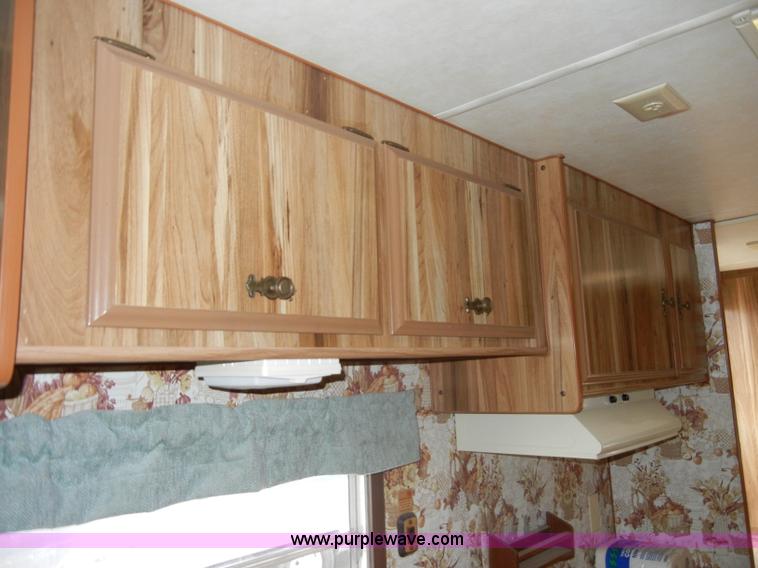 image for item C4112 1983 Fleetwood Terry Taurus 23' camper