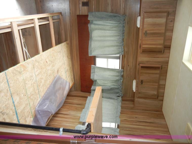 image for item C4112 1983 Fleetwood Terry Taurus 23' camper