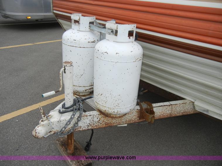 image for item C4112 1983 Fleetwood Terry Taurus 23' camper