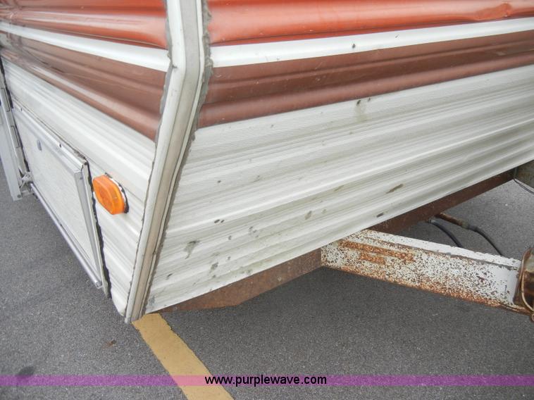 image for item C4112 1983 Fleetwood Terry Taurus 23' camper