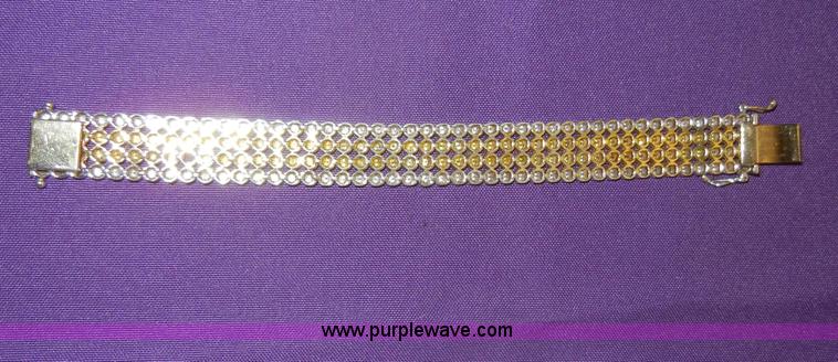 image for item S9283 8.25" 14 kt gold bracelet