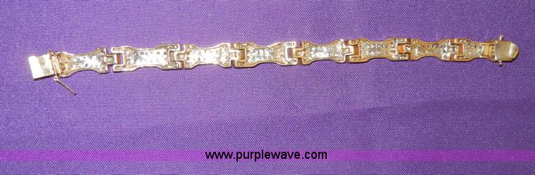 image for item S9284 8.25" 14 kt barlink gold bracelet