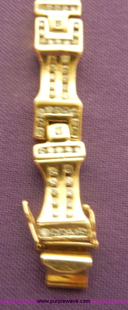 image for item S9284 8.25" 14 kt barlink gold bracelet