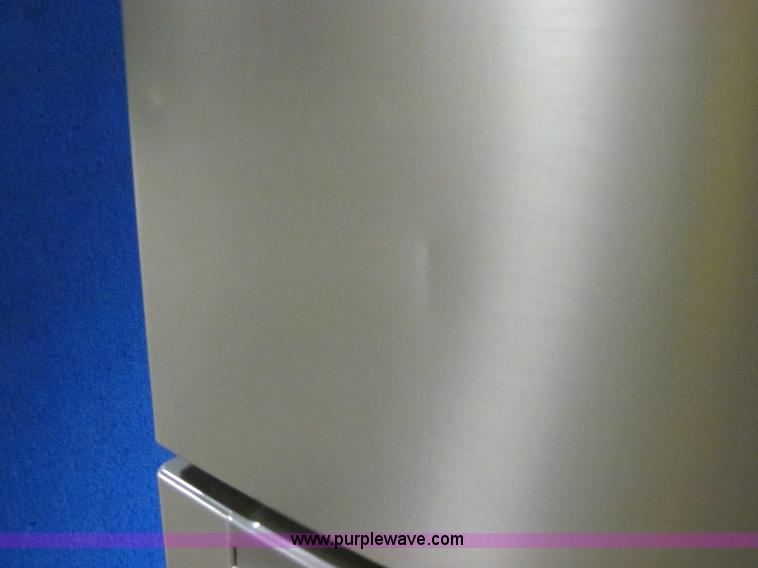 image for item S9292 Samsung stainless steel fridge