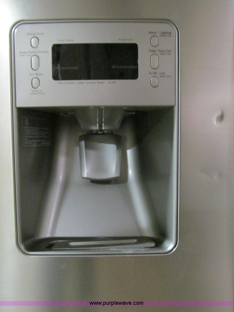 image for item S9292 Samsung stainless steel fridge