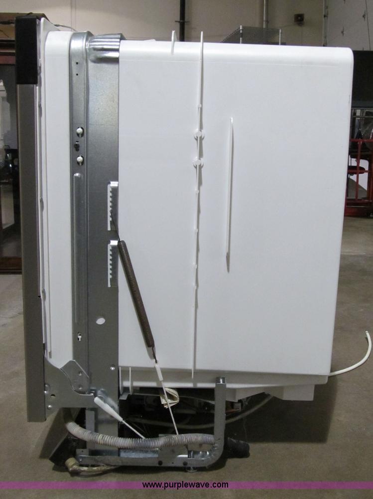 image for item S9293 GE stainless steel dishwasher