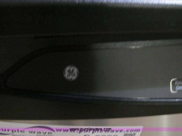 image for item S9293 GE stainless steel dishwasher