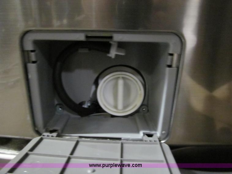 image for item S9296 Samsung stainless steel front load washer with pedestal
