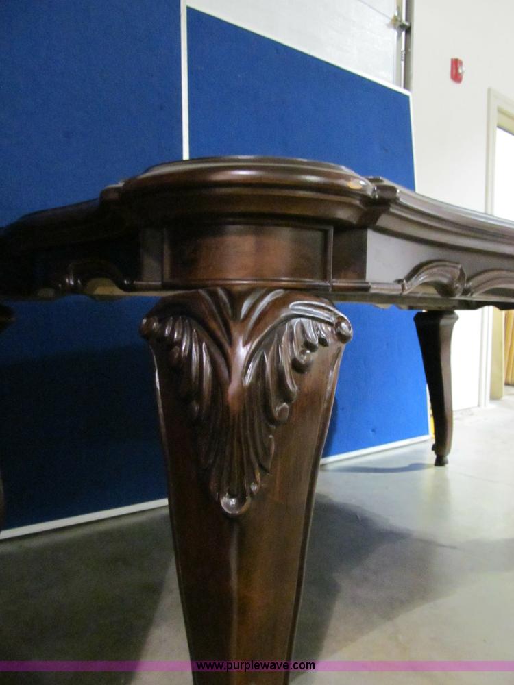 image for item S9297 Dining room table with two leaves