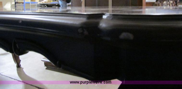 image for item S9297 Dining room table with two leaves