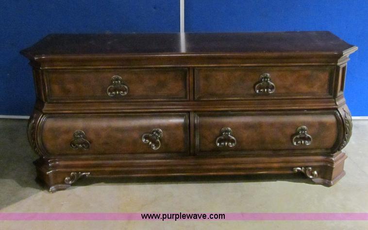 image for item S9299 China hutch