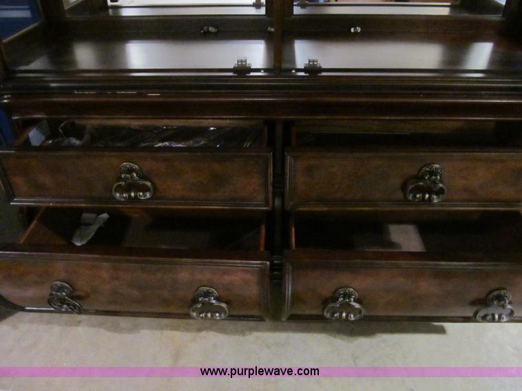 image for item S9299 China hutch