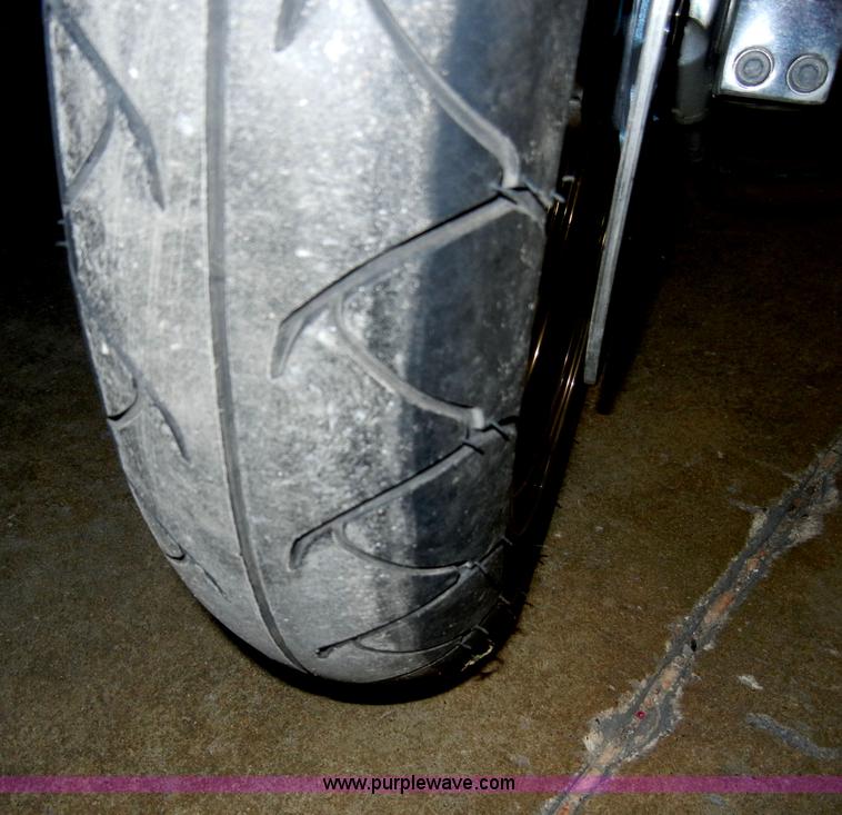 image for item S9320 1994 Kawasaki Ninja ZX-11 motorcycle