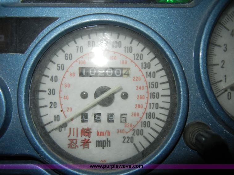 image for item S9320 1994 Kawasaki Ninja ZX-11 motorcycle