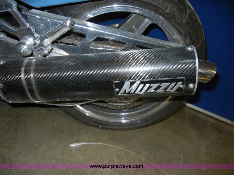 image for item S9320 1994 Kawasaki Ninja ZX-11 motorcycle