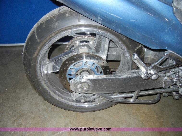 image for item S9320 1994 Kawasaki Ninja ZX-11 motorcycle