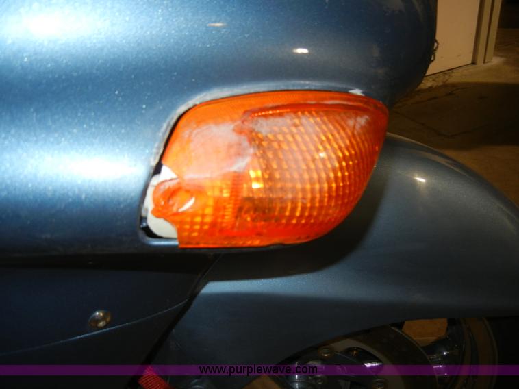 image for item S9320 1994 Kawasaki Ninja ZX-11 motorcycle