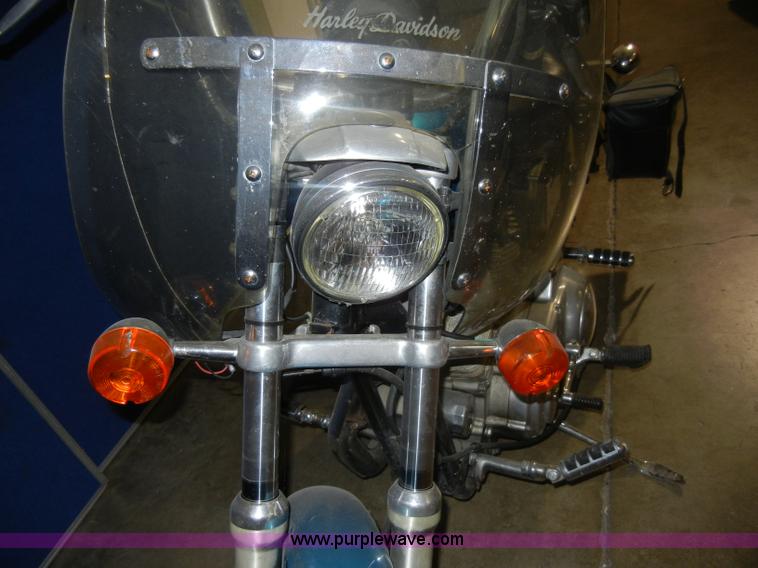 image for item S9321 1995 Harley Davidson Sportster 883 motorcycle