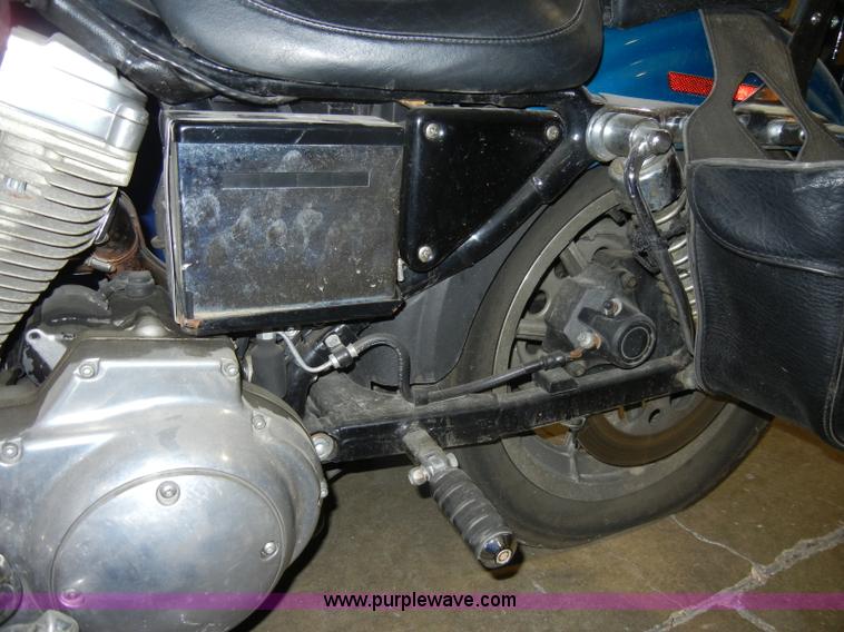 image for item S9321 1995 Harley Davidson Sportster 883 motorcycle