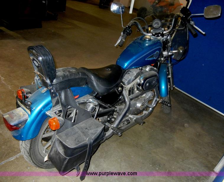 image for item S9321 1995 Harley Davidson Sportster 883 motorcycle