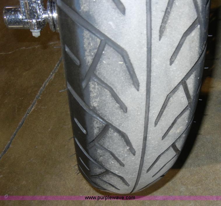 image for item S9322 2005 Harley Davidson Fatboy FLSTF motorcycle