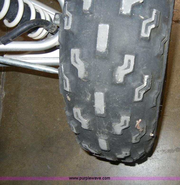 image for item S9323 2006 Kawasaki KFX400 four wheeler