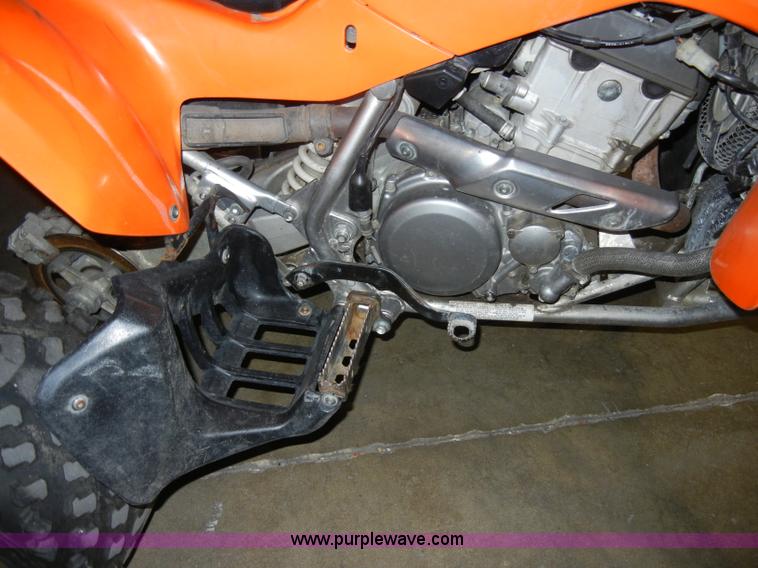 image for item S9323 2006 Kawasaki KFX400 four wheeler