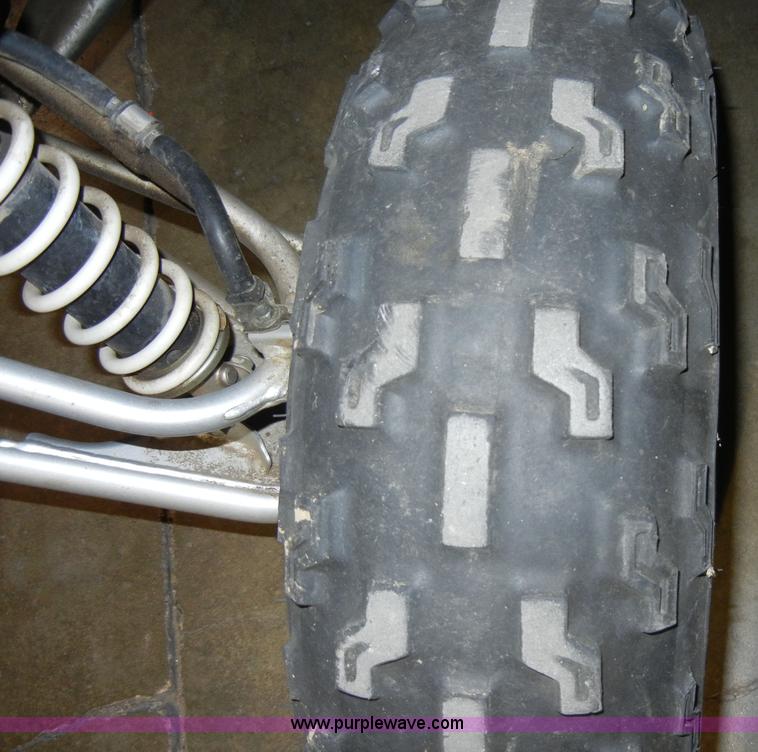 image for item S9323 2006 Kawasaki KFX400 four wheeler