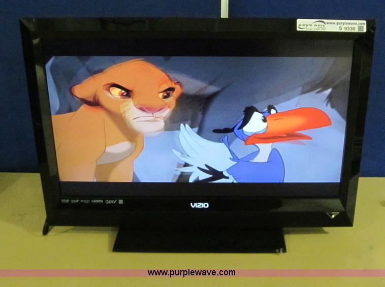 image for item S9336 Visio 32" television with stand, remote and power cord