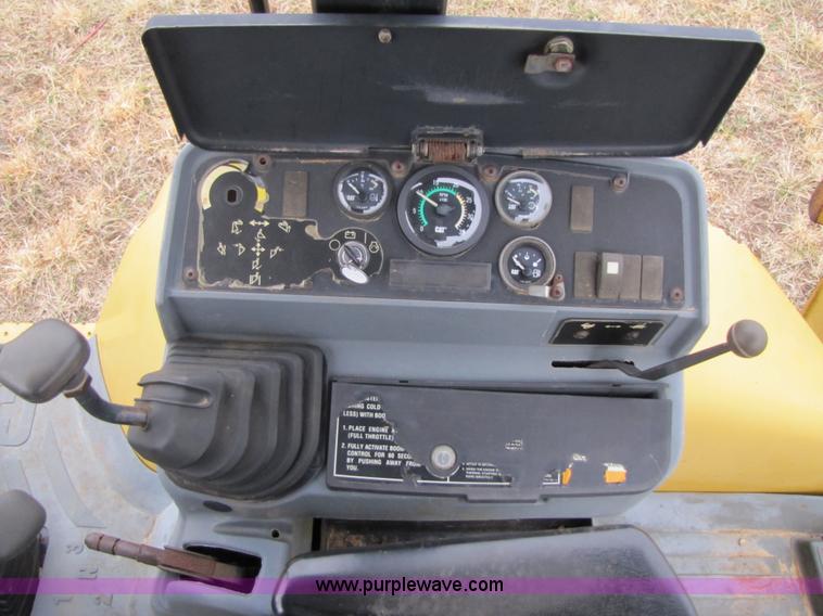 image for item B2176 1997 Caterpillar 416C backhoe