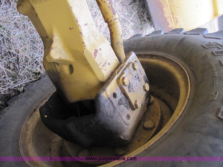 image for item B2176 1997 Caterpillar 416C backhoe