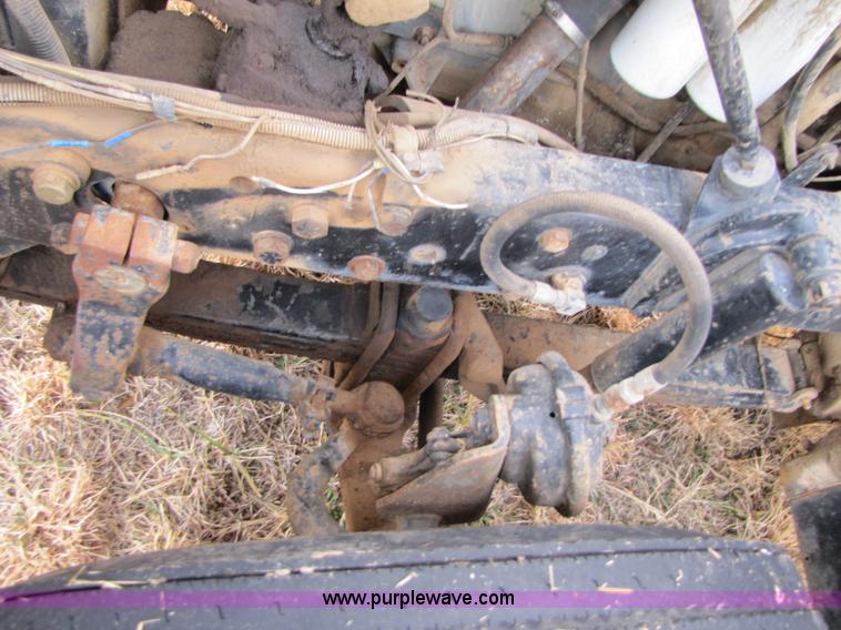 image for item B2178 1985 Mack RD686S dump truck