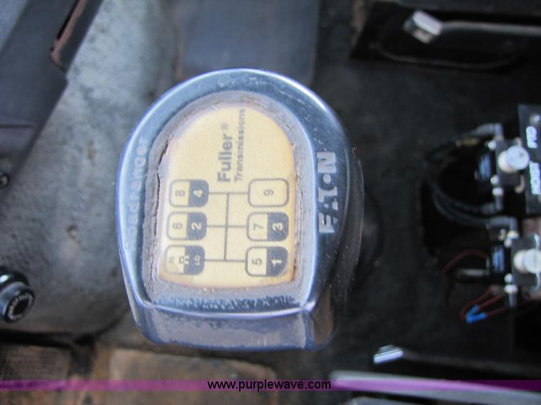 image for item B2179 1987 Ford LTL9000 dump truck