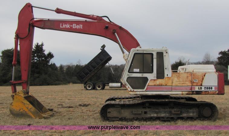 image for item B2181 Link-Belt  LS-2800C Series II excavator