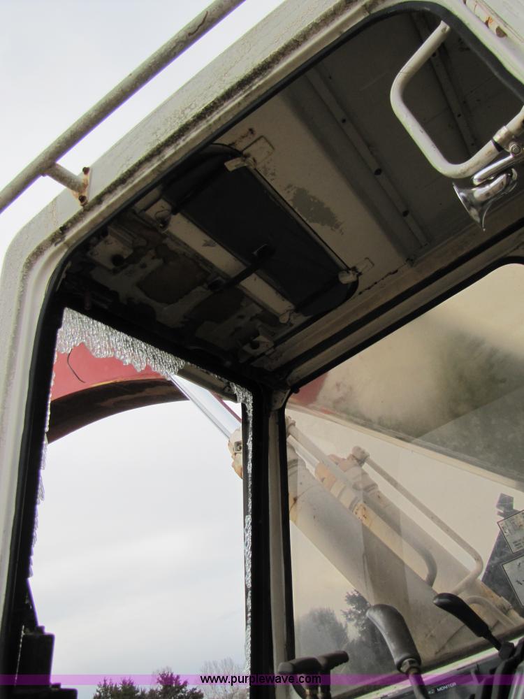 image for item B2181 Link-Belt  LS-2800C Series II excavator