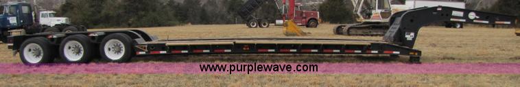 image for item B2182 1999 Fontaine 50 ton detach lowboy trailer