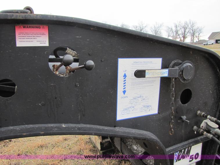 image for item B2182 1999 Fontaine 50 ton detach lowboy trailer