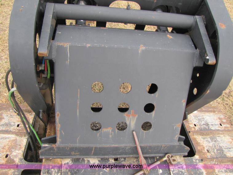 image for item B2182 1999 Fontaine 50 ton detach lowboy trailer