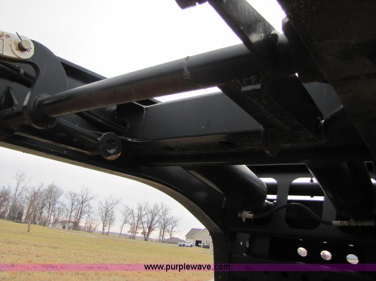 image for item B2182 1999 Fontaine 50 ton detach lowboy trailer